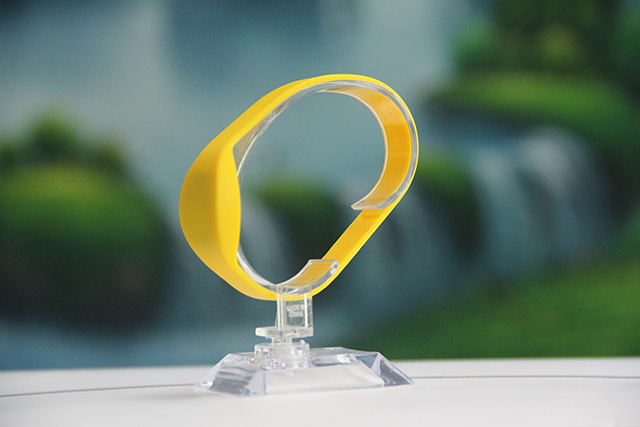 護(hù)膚品織嘜腕帶應(yīng)該設(shè)計什么內(nèi)容？