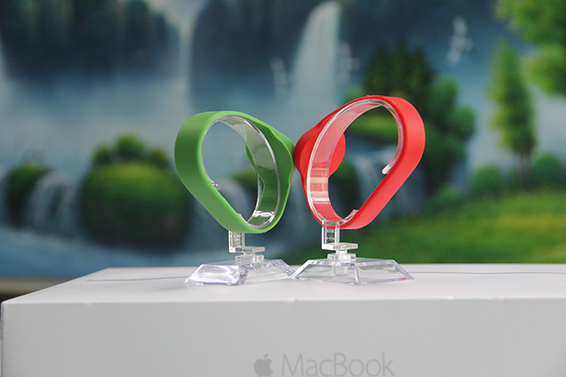 松緊腕帶硬錢包如何辦理？