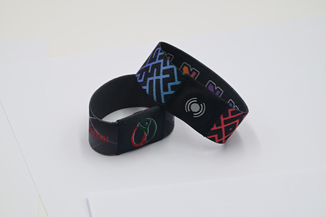 歷史的發(fā)展之電梯刷卡系統(tǒng) 歷史的發(fā)展之電梯刷卡系統(tǒng)