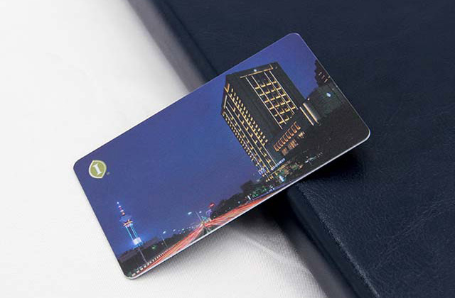 讓顧客辦理會(huì)員卡的目的，是吸引新顧客